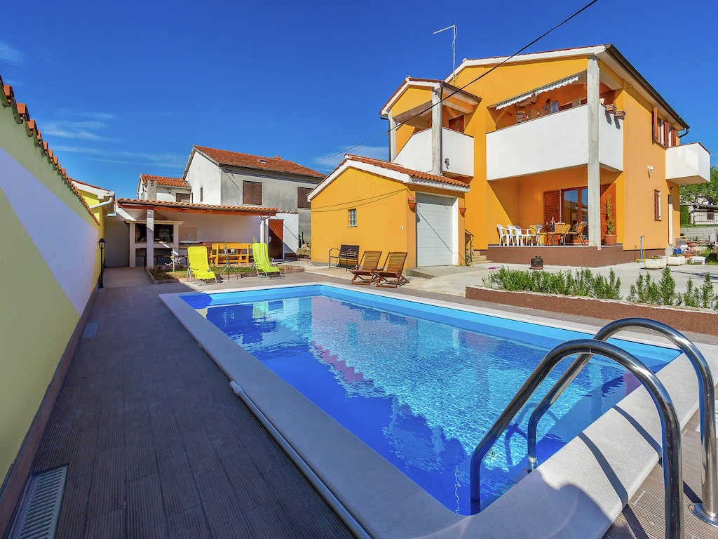 Vakantiehuis in Galizana met Zwembad