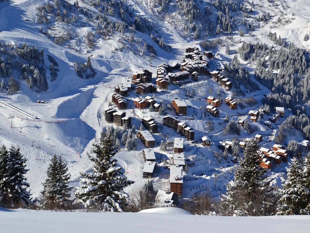 Appartement met balkon op het zuiden gelegen naast de pistes in Meribel-Mottaret