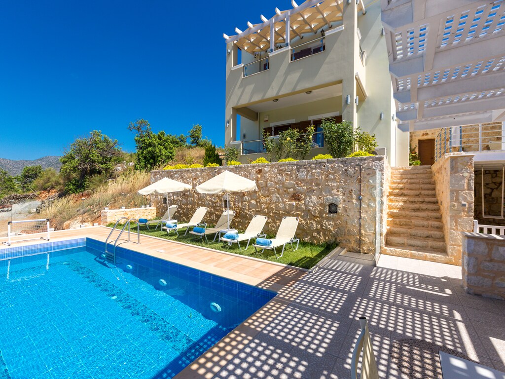 Villa op Kreta met privézwembad & BBQ