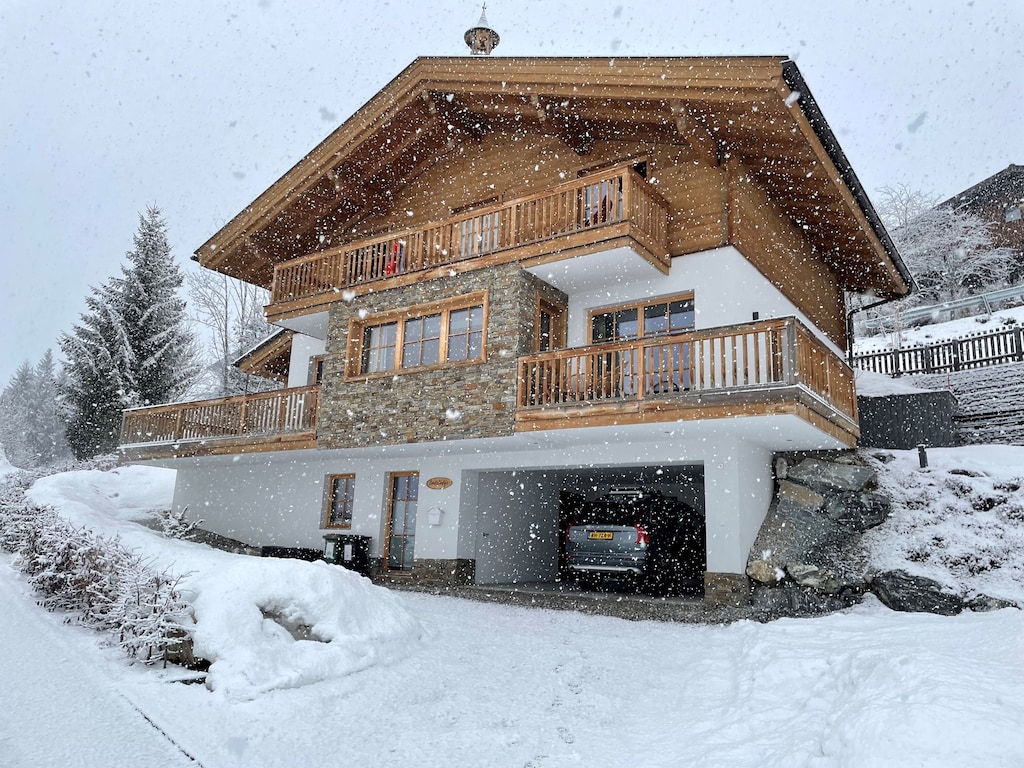 Superbly located premium chalet with Sauna