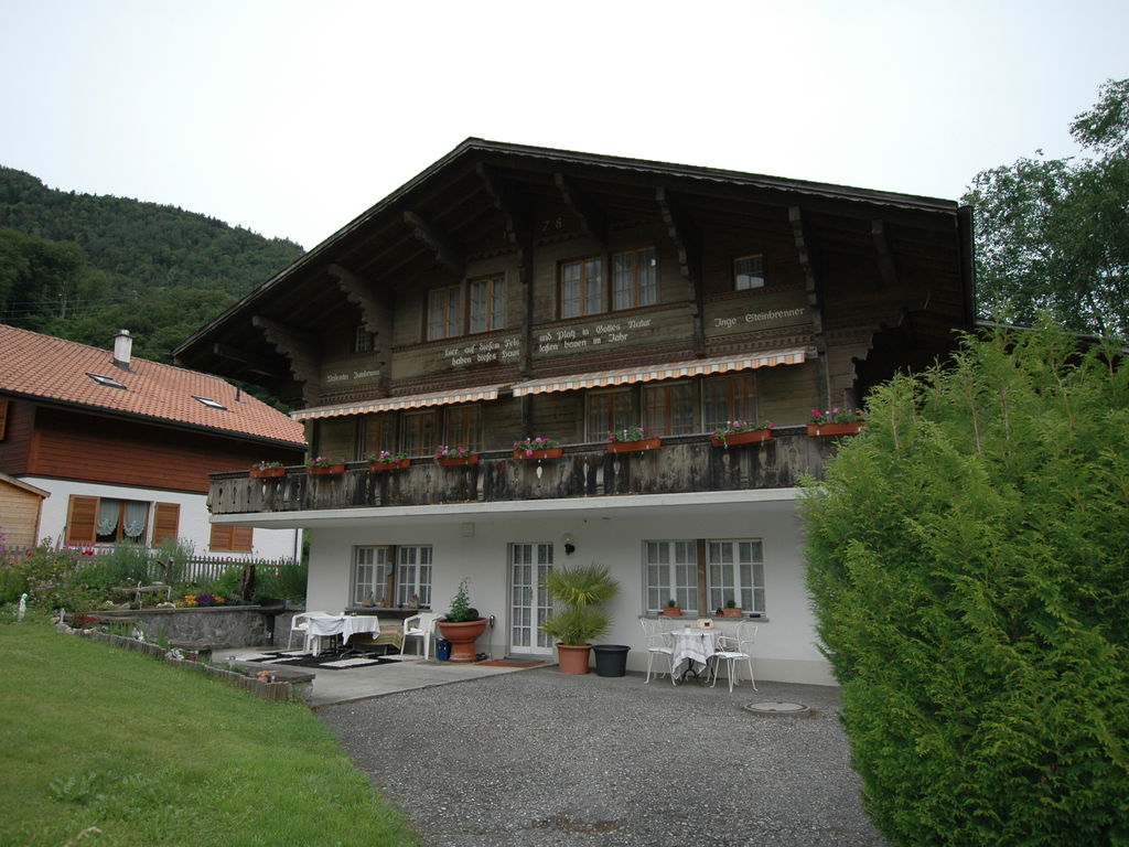 Ferienhaus Haus Zumbrunn (1939222), Wilderswil, Thunersee - Brienzersee, Berner Oberland, Schweiz, Bild 2