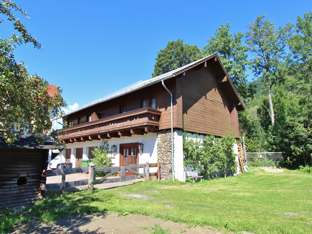 Vakantiehuis in Bruck/Großglocknerstrasse met sauna