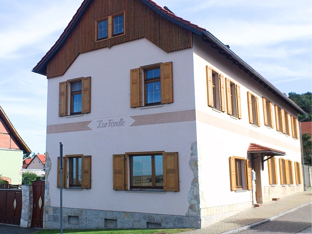 Ruim appartement met terras Zur Forelle