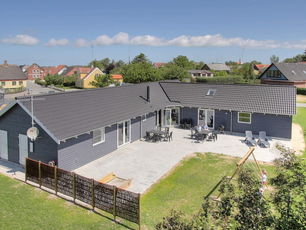 Luxe villa met privézwembad in Bagenkop