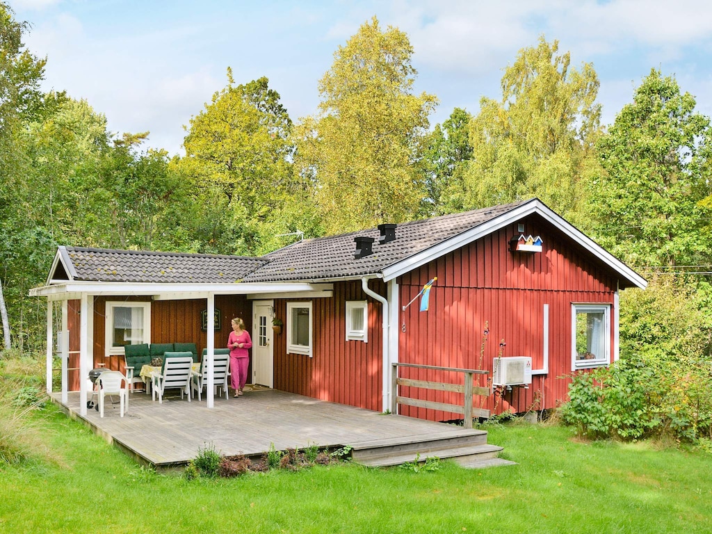 4 Personen Ferienhaus in HALLABRO-By Traum