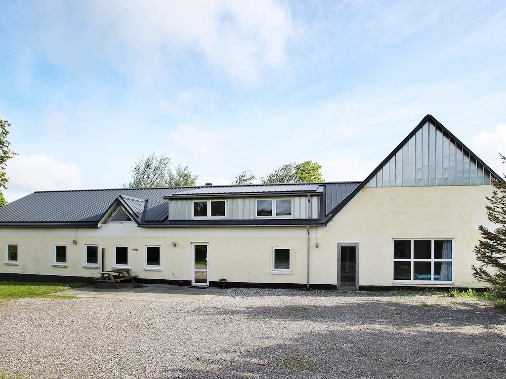 14 persoons vakantie huis in Løgstør-By Traum