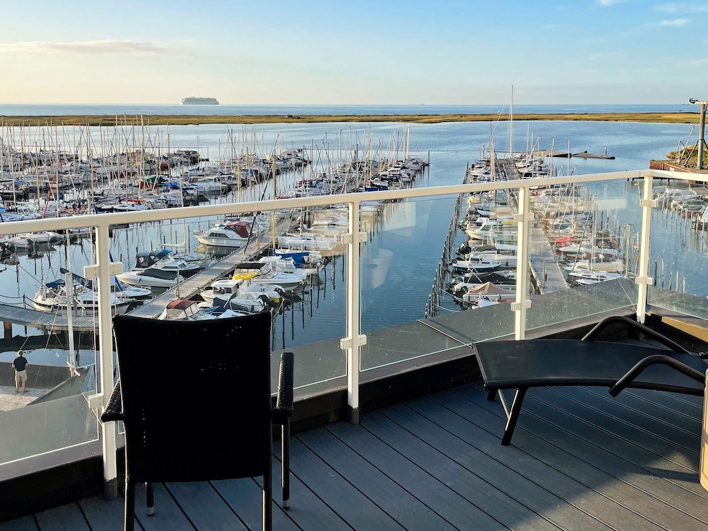 Hoogwaardig penthouse aan de haven