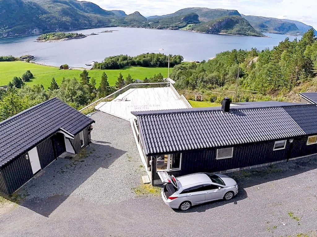 8 Personen Ferienhaus in Sundlandet