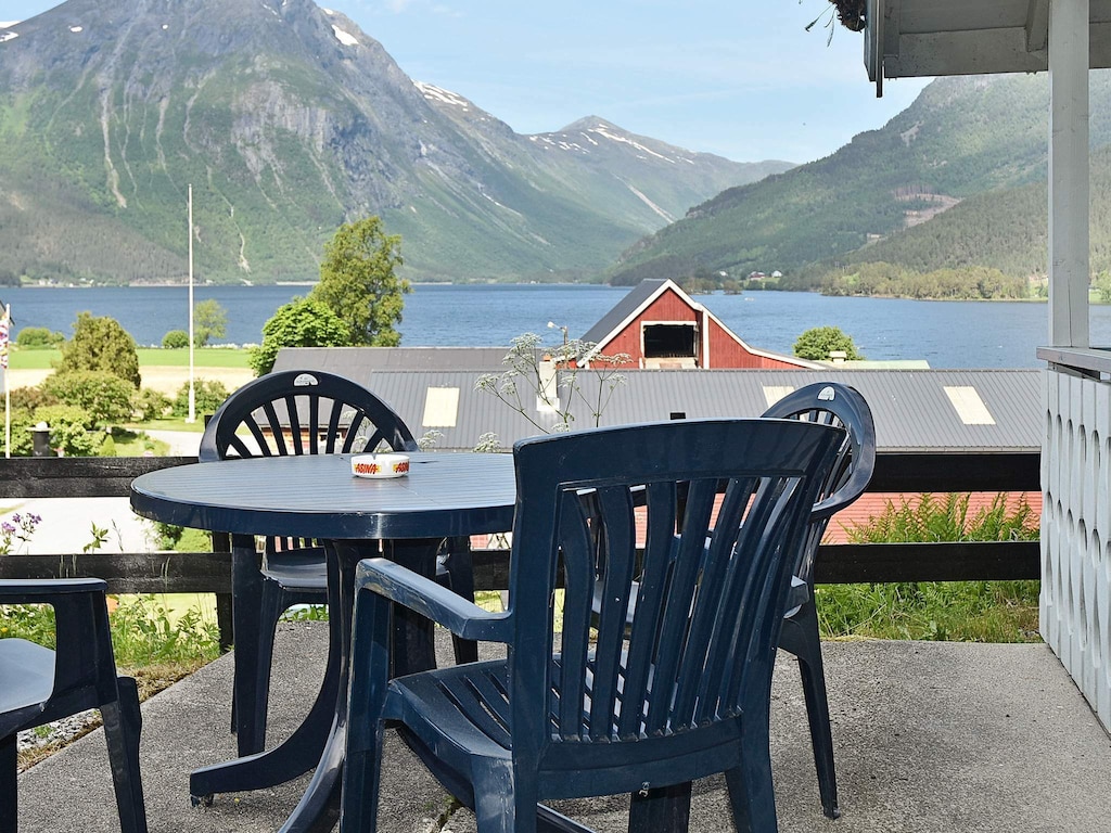 4 Personen Ferienhaus in Folkestad
