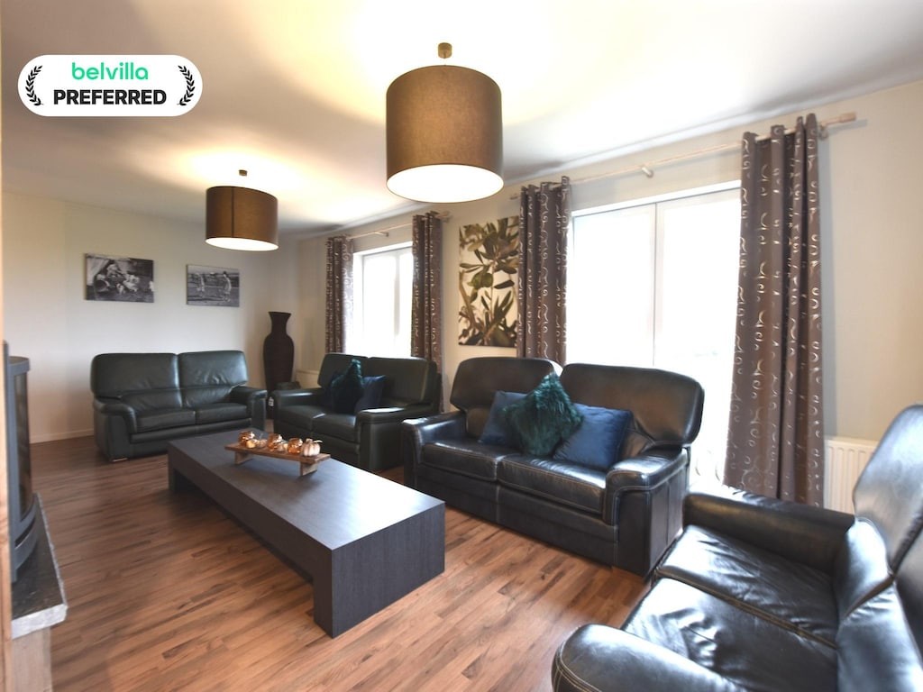 Wunderschönes Landhaus mit riesigem Garten