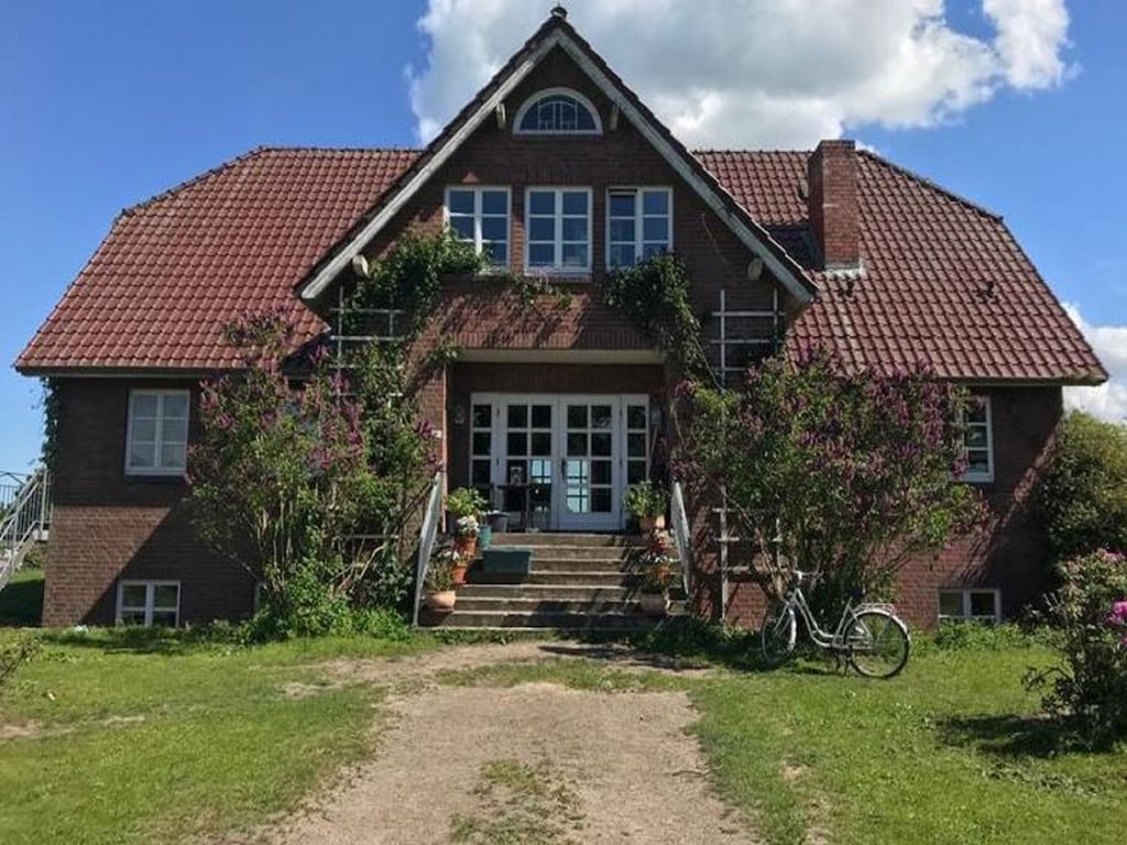 Knus appartement in Semlow met een open haard