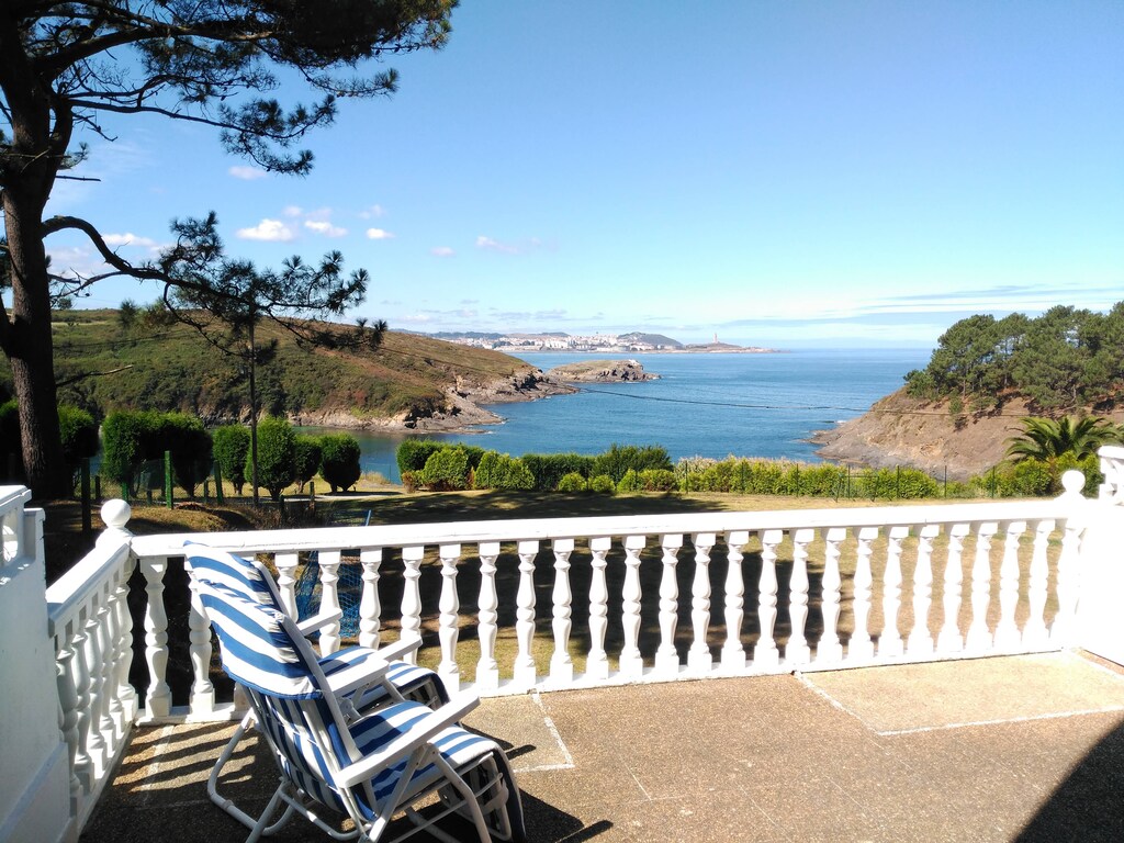 Gemütliche Ferienwohnung am Strand in Oleiros