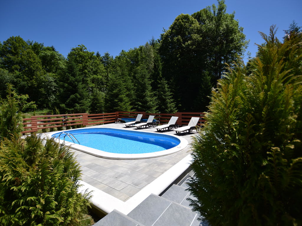 Karakteristiek vakantiehuis in Brod Moravice met zwembad