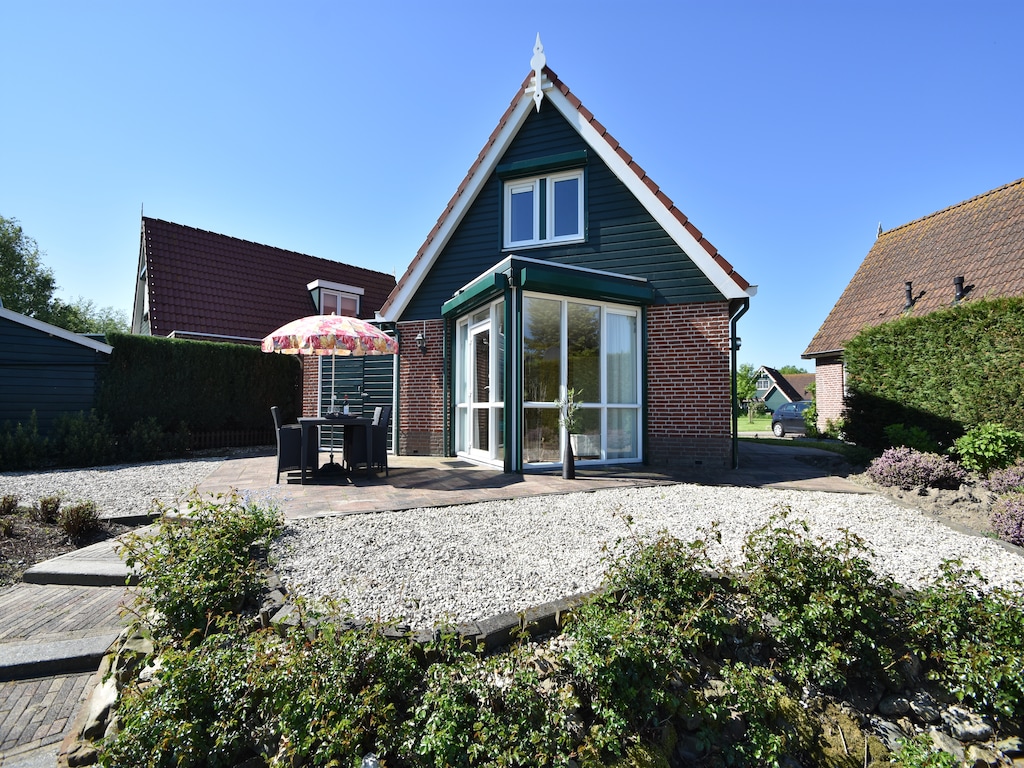 Ferienhaus in Ooltgensplaat am See
