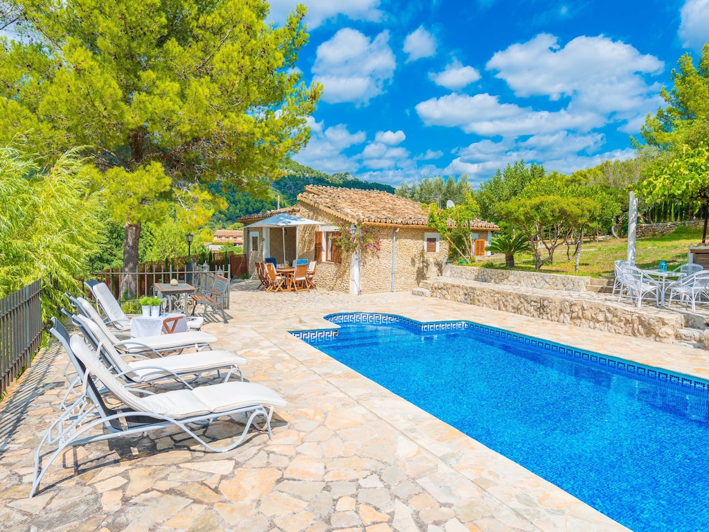 Son DurÃ - Villa Con Piscina Privada. Wifi Gratis