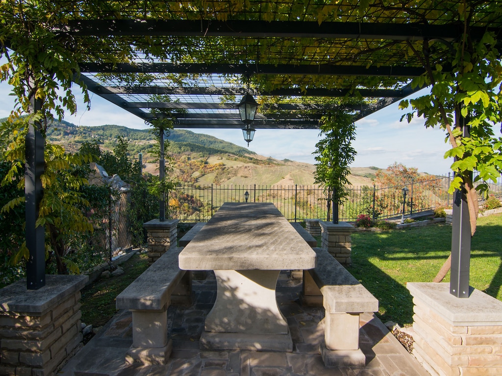 Ferienhaus in Petrella Guidi mit Garten