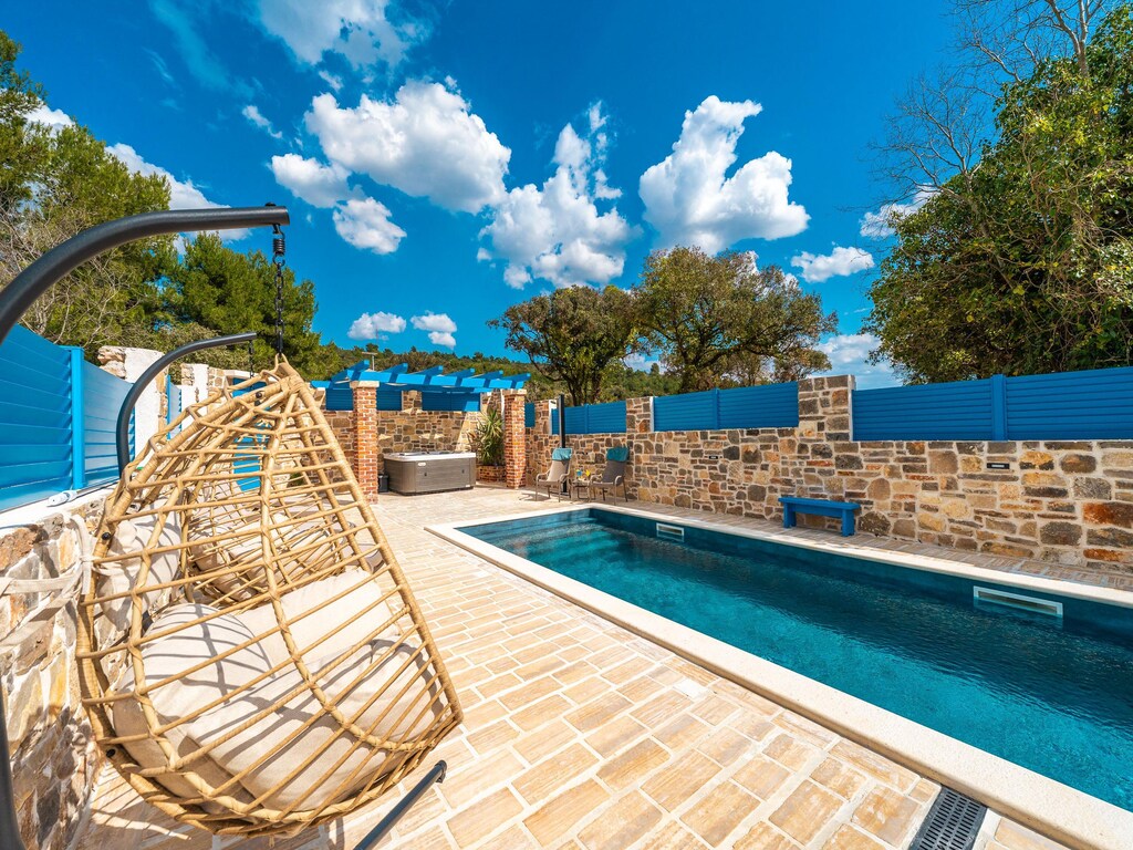 Vakantiehuis in Sukošan bij de Zee