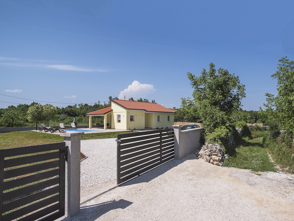 Villa in Marcana met zwembad en zeezicht