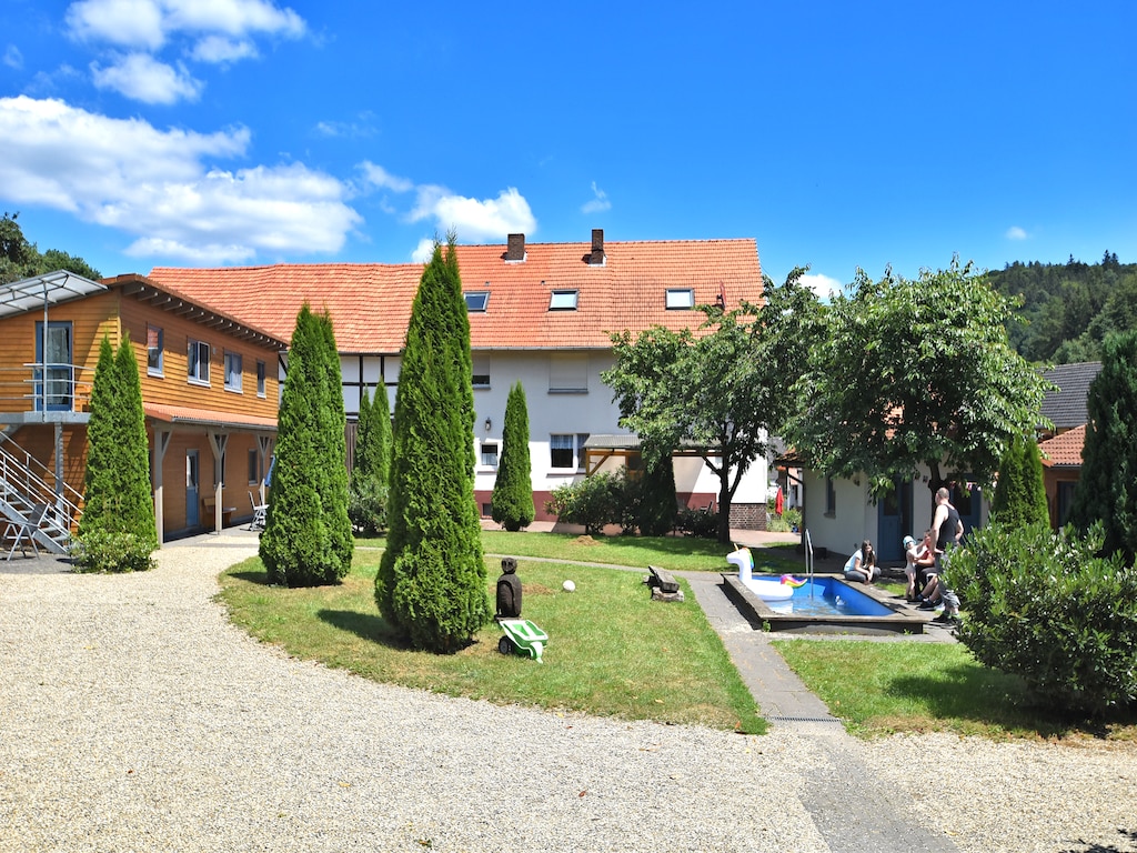Charmant vakantieappartement met tuin in Hüddingen