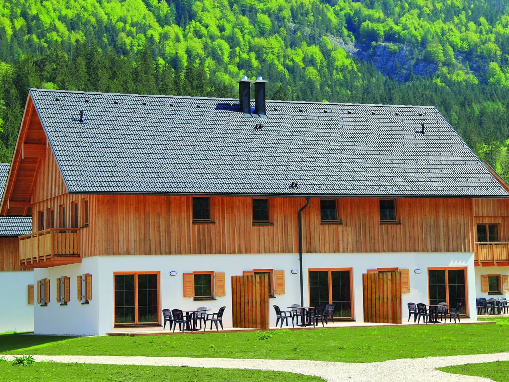 Luxury Chalet in Obertraun with Pool