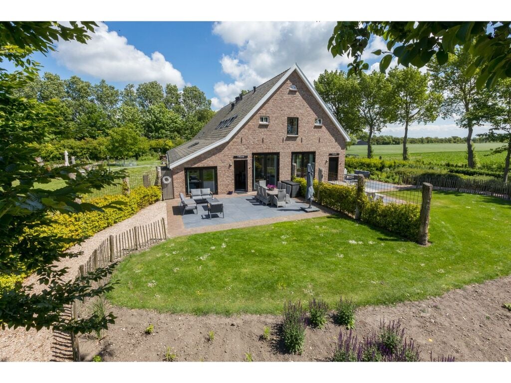 Familiehuis t Blauwzwartje Ferienhaus in den Niederlande