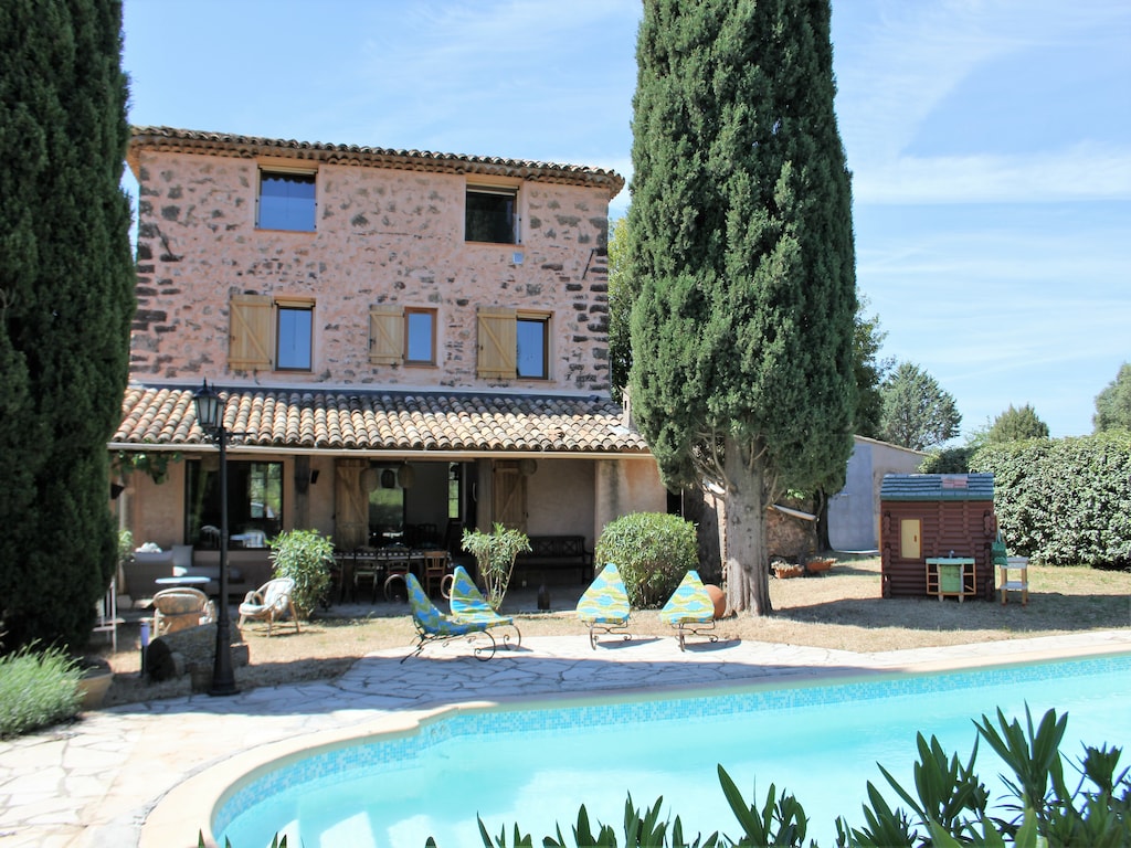 Privater Pool in der Provence