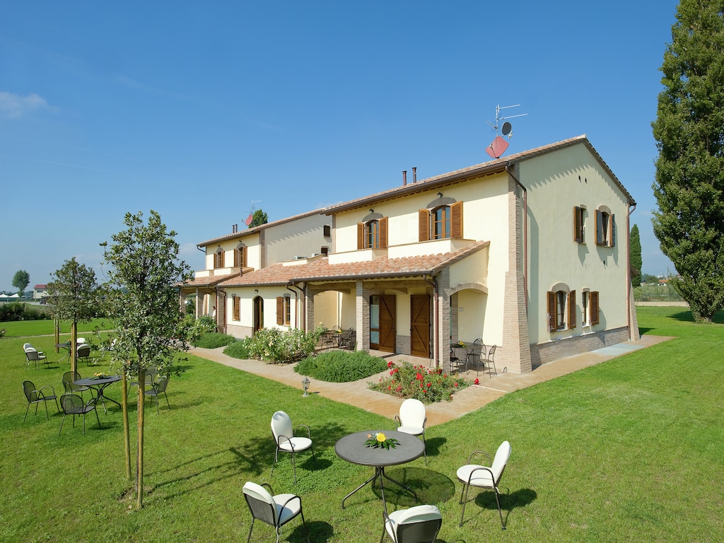 Villa in Cannara met Zwembad bij Assisi