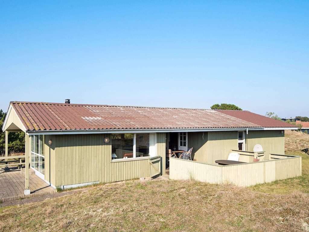 Rustieke Strandhut in Rindby-By Traum