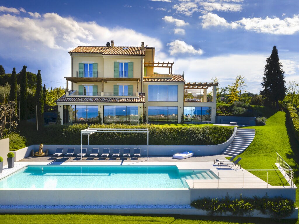 Villa Eloise Ferienhaus in Italien