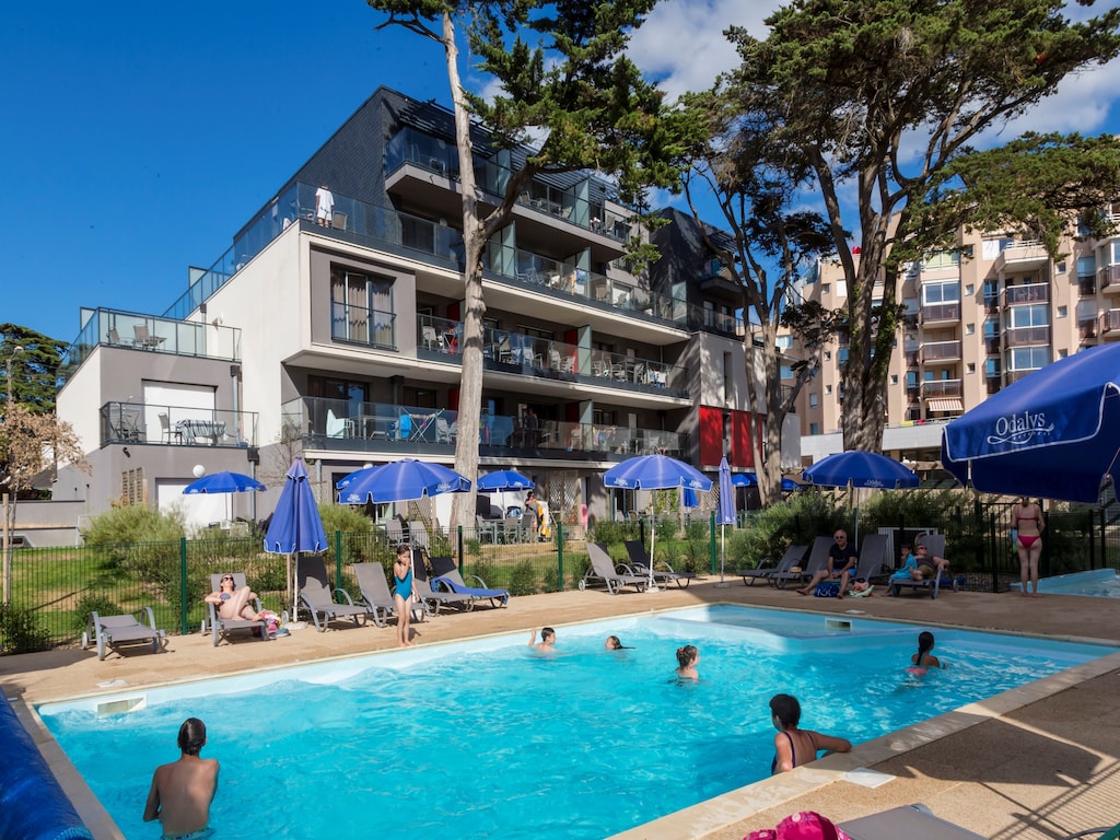 Appartement met magnetron bij strand