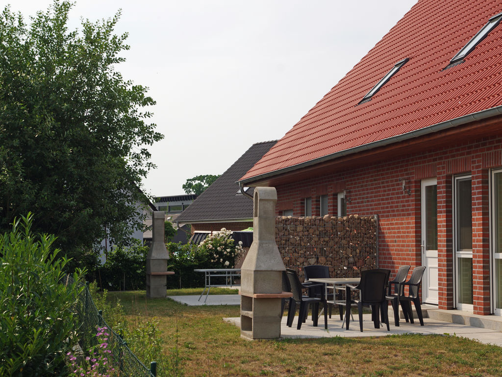 Gemütliches Ferienhaus in Zierow mit Garten