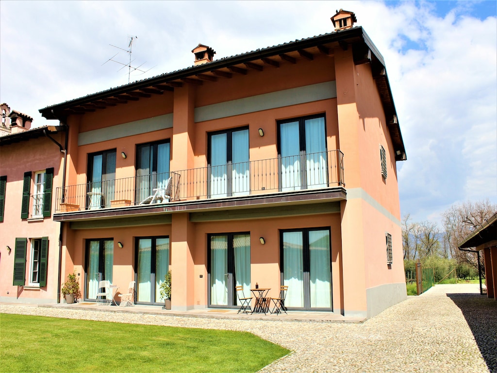 Appartement met zwembad en airconditioning