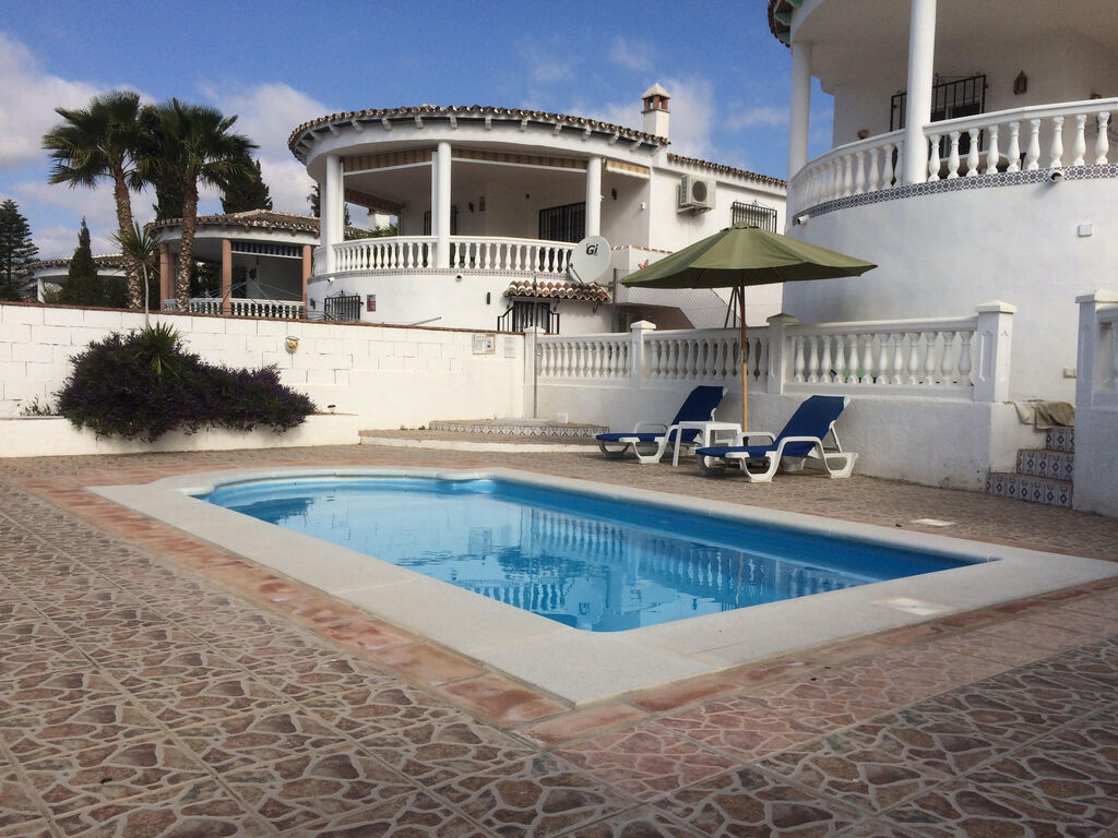 Luxe vakantiehuis in Viñuela met privé zwembad
