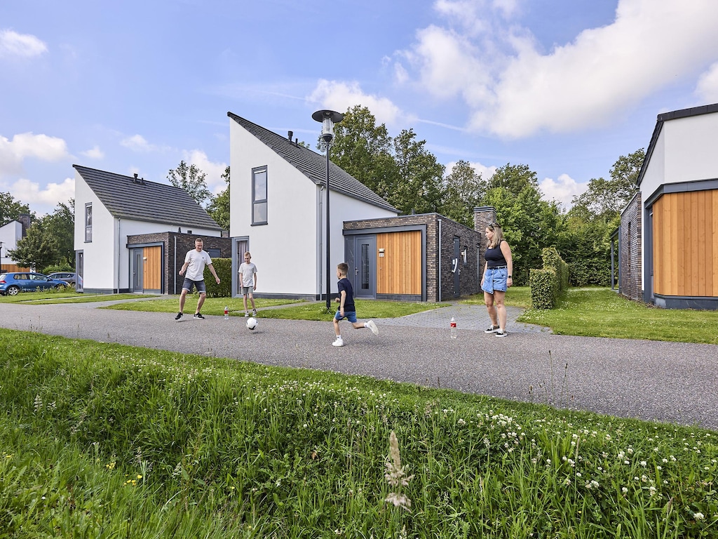 Moderne villa met wellness in Limburg