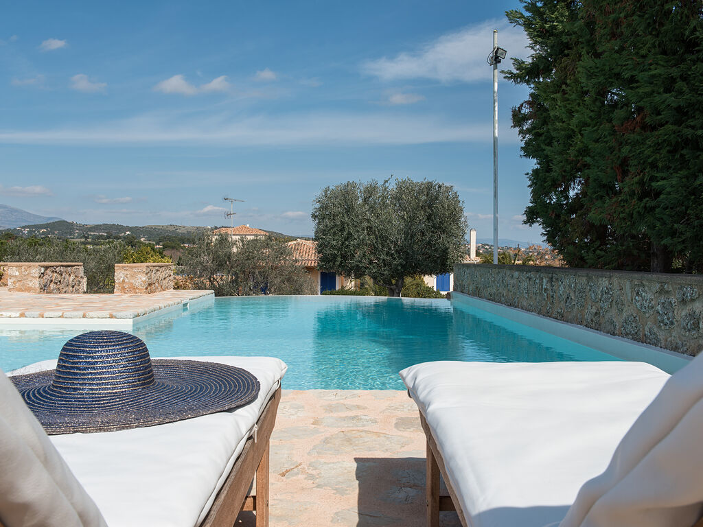 Luxe villa in Peloponnese met zwembad