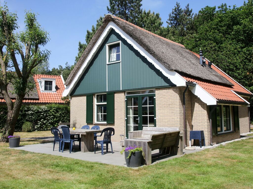 Renoviertes Landhaus mit Geschirrspüler auf Texel, Meer 2km