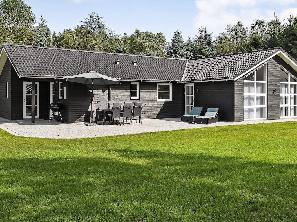 8 Personen Ferienhaus in Oksbøl