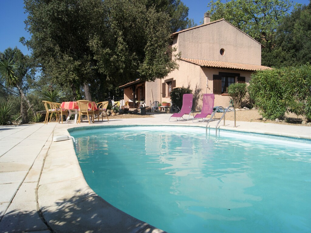 Villa in Provence met Zwembad en Uitzicht
