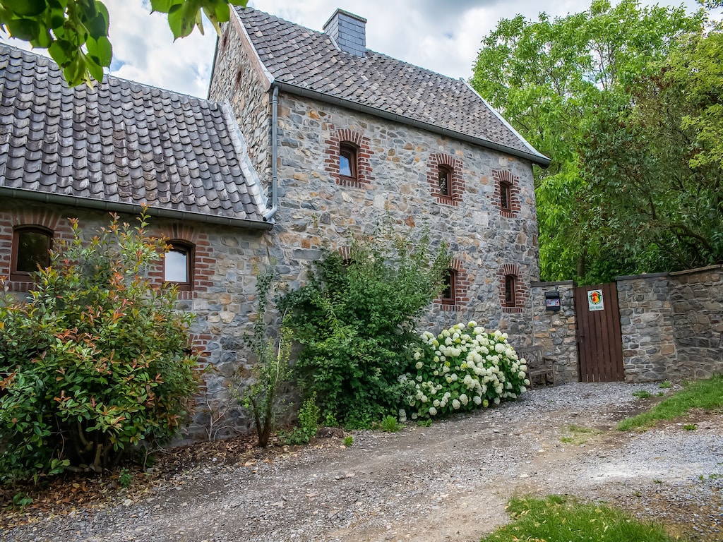 Huis in Sint Jansrade met zwembad
