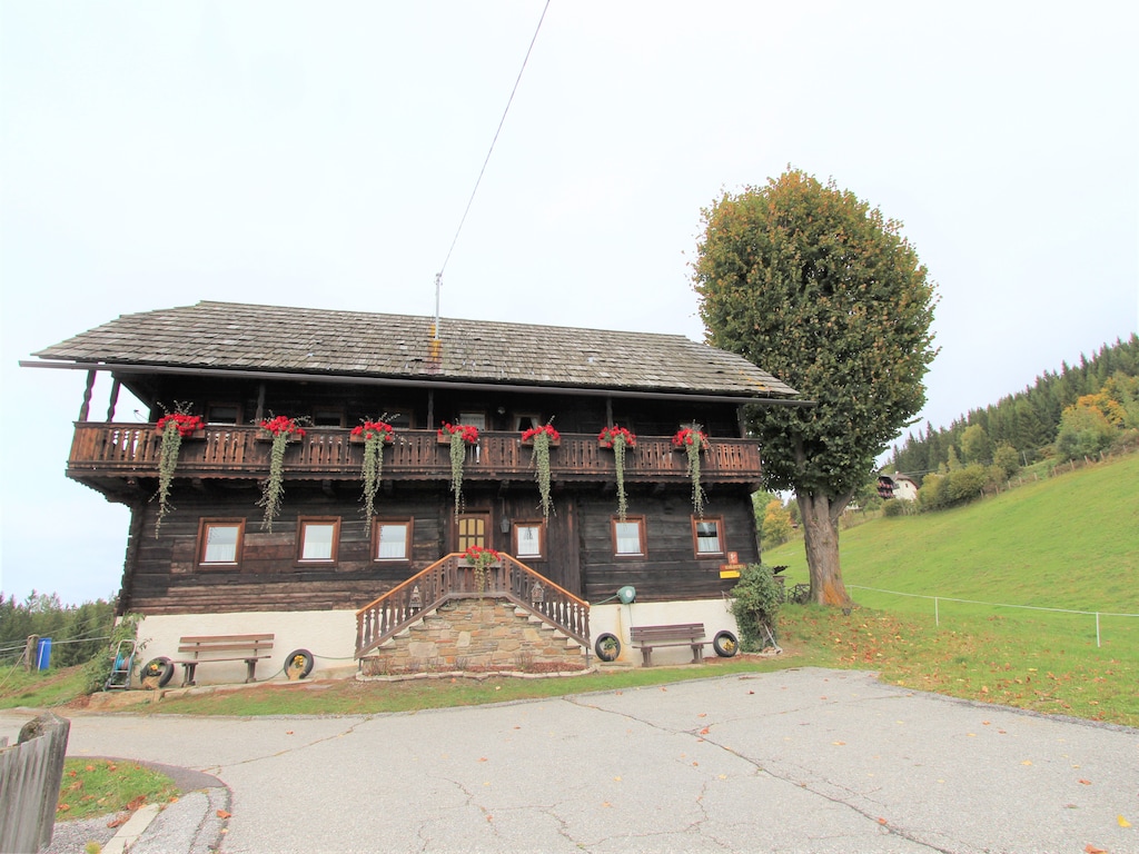 Apartment in Fresach in Kaernten mit Garten