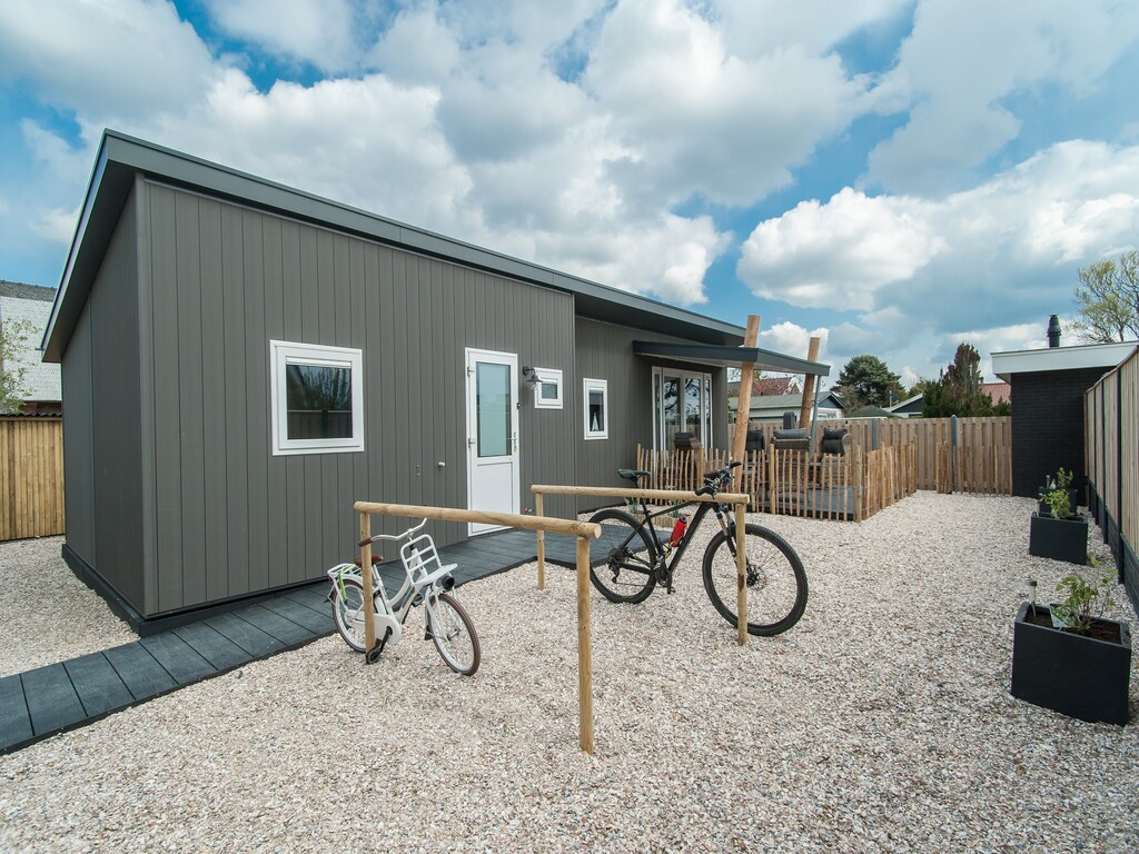 Chalet in Noordwijk met tuin