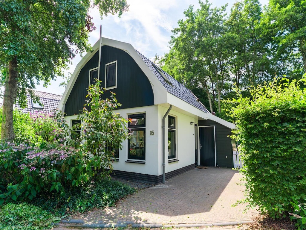 Kuurhuis in Schoorl met jacuzzi