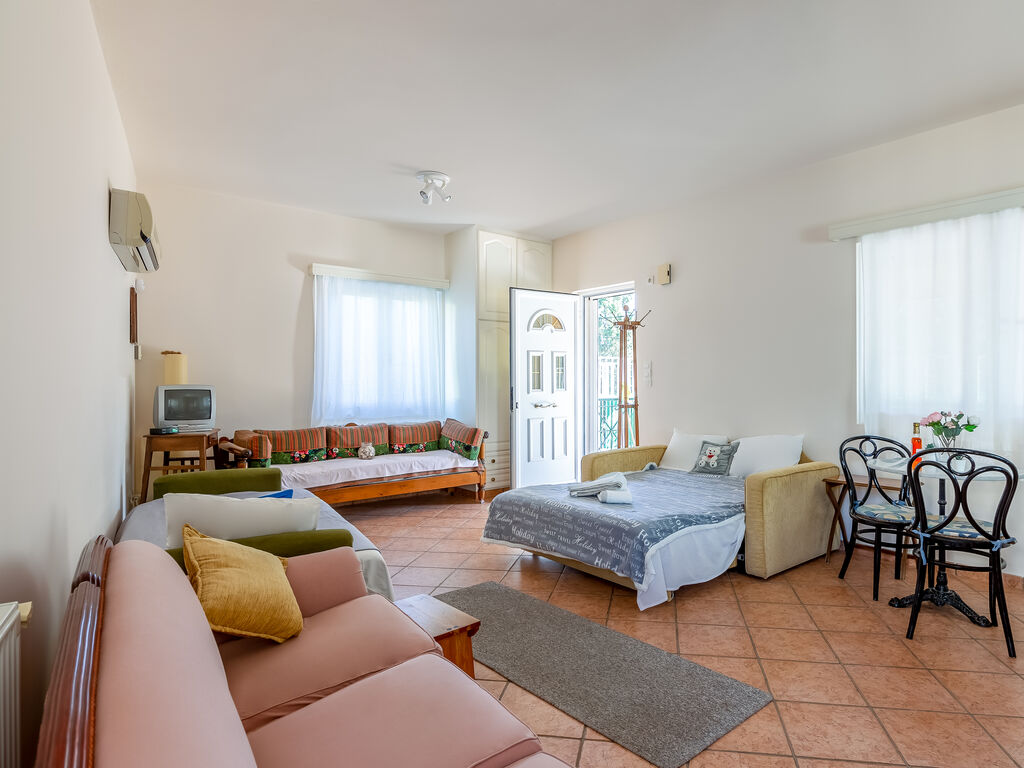 Ferienhaus Small apartment in Porto Rafti Area (2753296), Porto Rafti, , Attika, Griechenland, Bild 2
