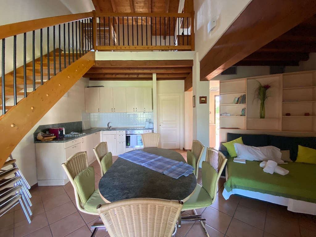 Gezellig tuinappartement aan het meer
