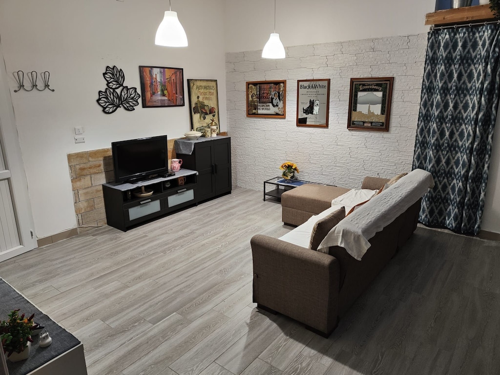 Appartement in villa met zwembad