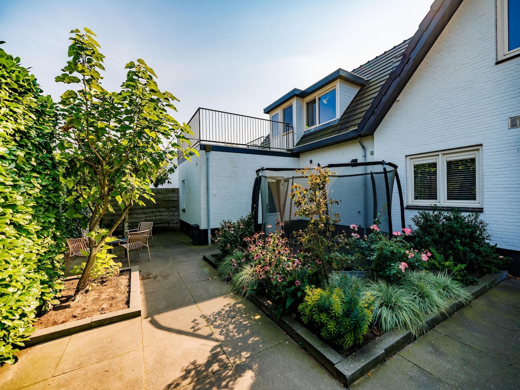 Geräumige Villa am See