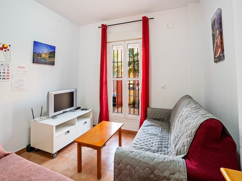 Gezellig appartement in Lepe met zwembad
