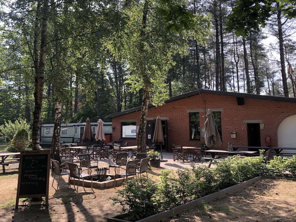 Ruime 6-persoons chalet in Antwerpen