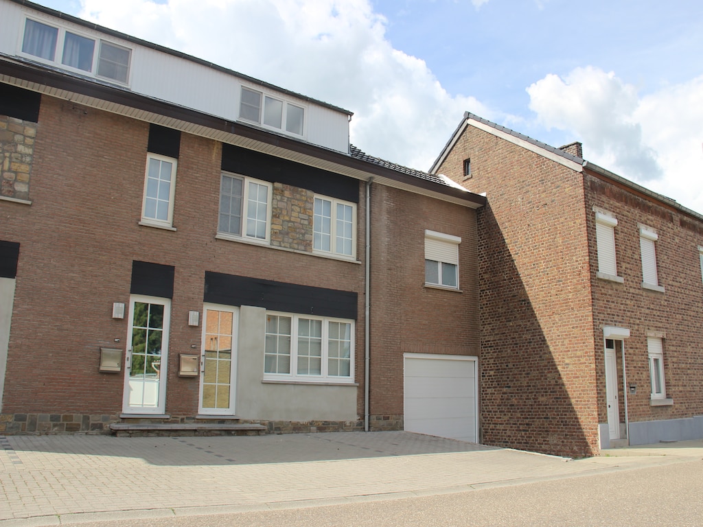 Bloesemhuis met tuin in Haspengouw