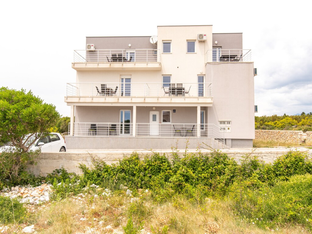 Appartement in Novalja bij Strand